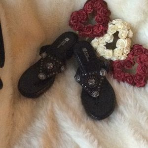 White Mountain Sandals